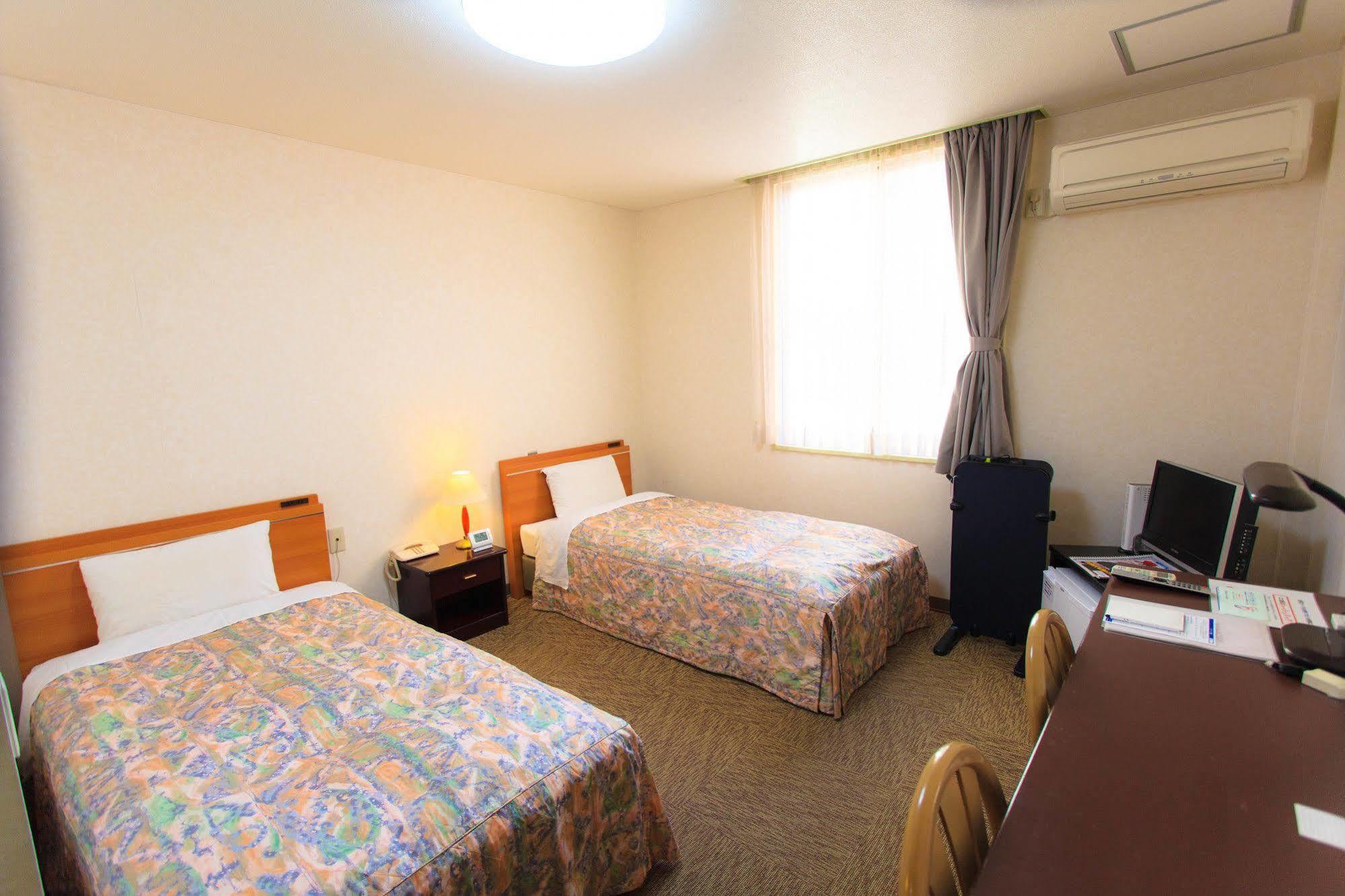 Matsuyama New Grand Hotel Екстериор снимка